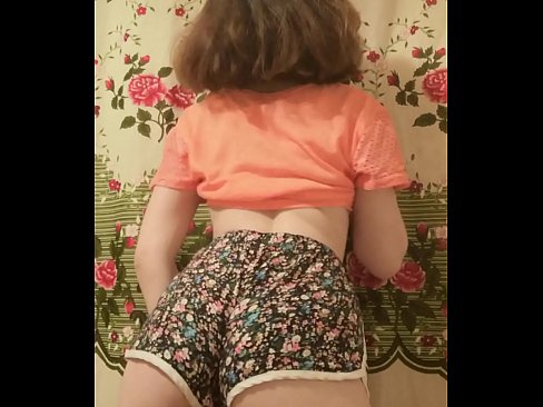 ❤️ Keçika ciwan a seksî li ber kamerayê kurtanên xwe ji xwe dike Vîdyoyê porno li me ku.mass-pr.ru ❌
