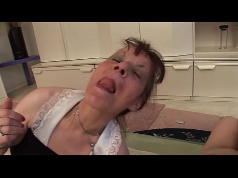 ❤️ Du dapîr û bapîrekî wan sê kes in Vîdyoyê porno li me ku.mass-pr.ru ❌